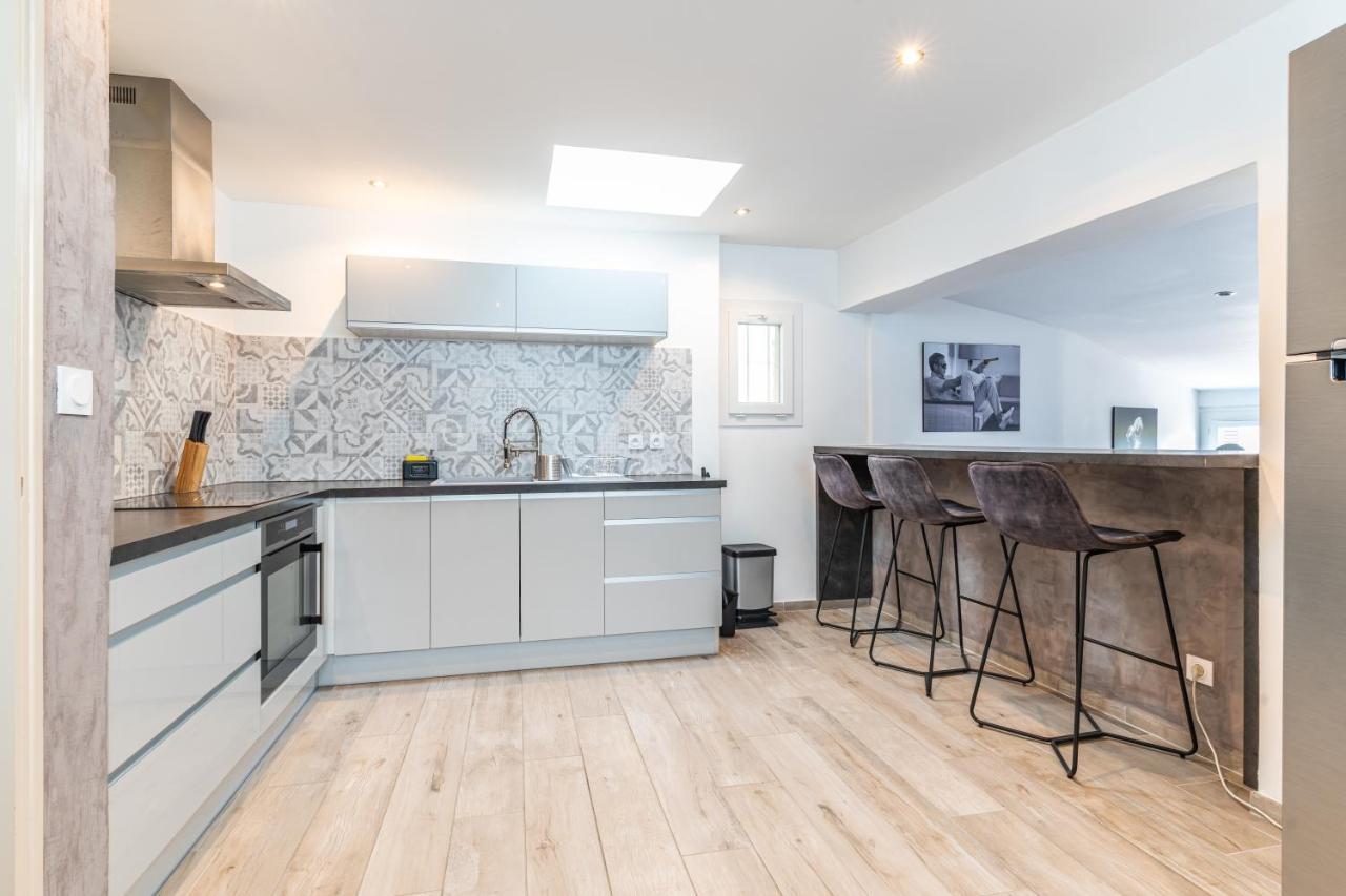 מנוסק Superbe Appartement Avec Terrasse Sur Les Toits מראה חיצוני תמונה